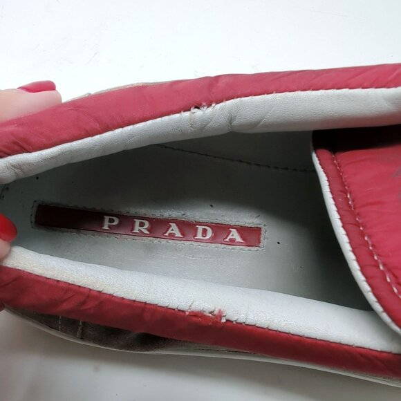 Vintage Y2K Prada Mens Sneakers 8.5 Gray Suede Low Top main image 8